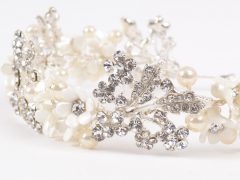 CORONITA MIREASA FLORI ALBE 3