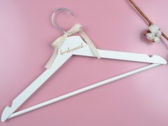 UMERAS DOMNISOARA DE ONOARE 2