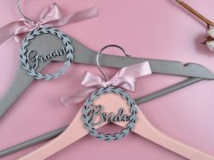 UMERASE NUNTA BRIDE GROOM GRI ROZ