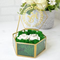 CUTIE VERIGHETE HEXAGONALA CU INITIALE SI TRANDAFIRI 2