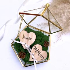 CASETA VERIGHETE PIRAMIDA CU INIMI