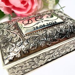 CASETA METALICA VERIGHETE CU INITIALE SI DATA 6