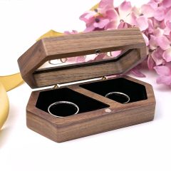 CASETA VERIGHETE DIN LEMN CU MAGNET BLACK DIAMOND