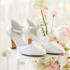 AMBER PANTOFI DE MIREASA