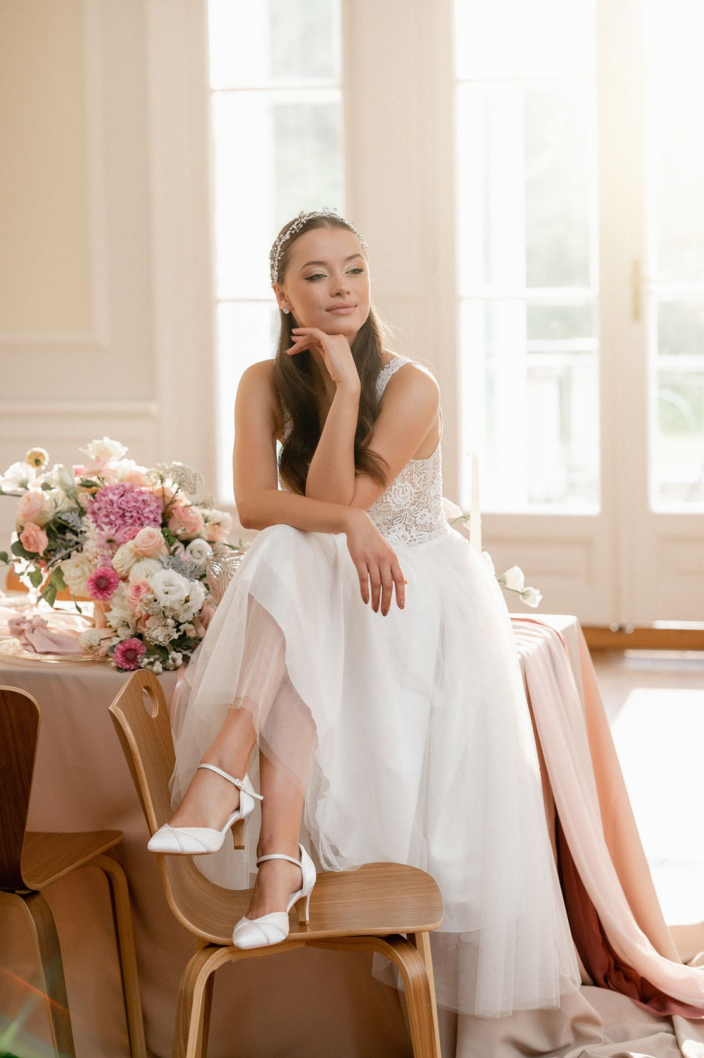 CLARA PANTOFI DE MIREASA