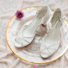 MADELINE SANDALE DE MIREASA