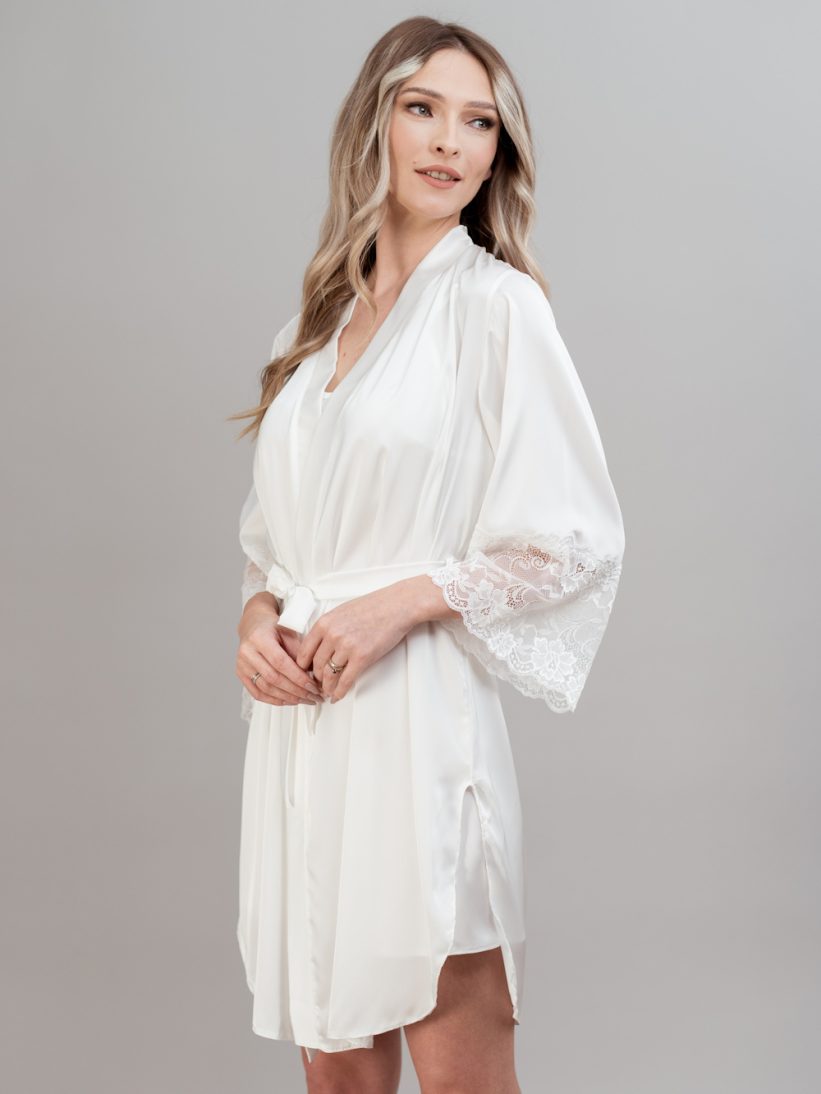 HALAT DE MIREASA RUTH