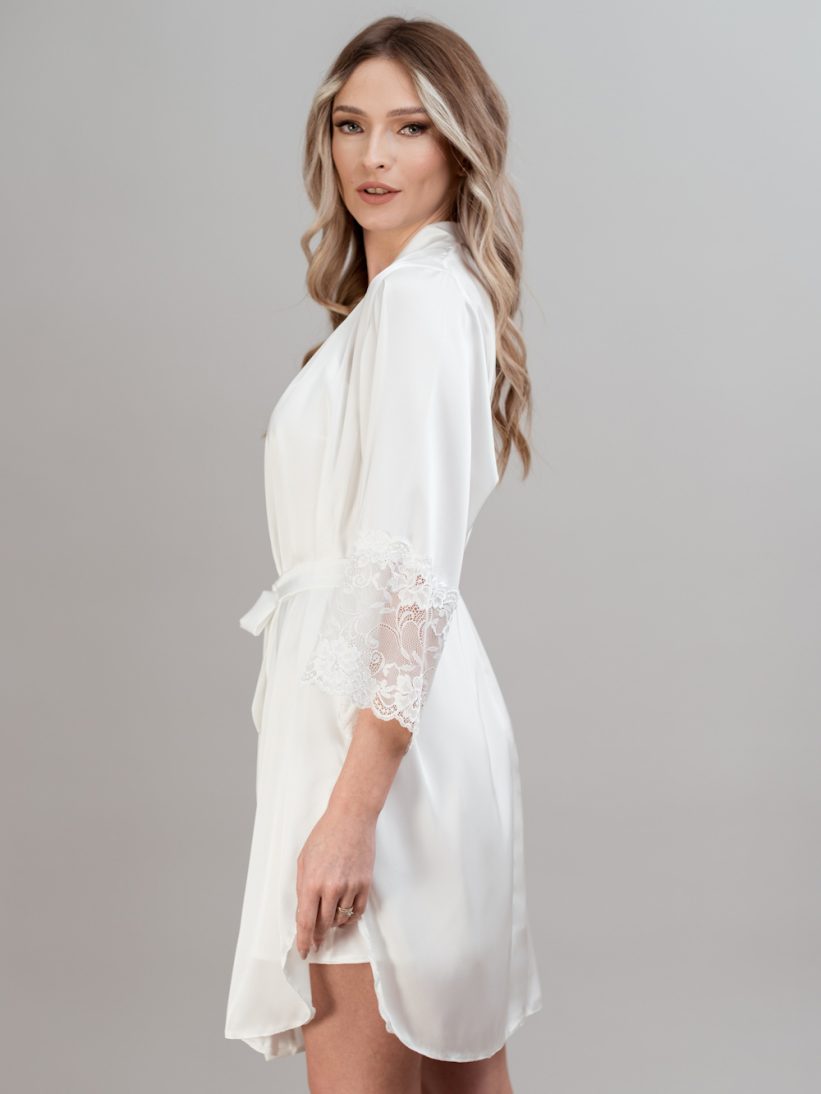 HALAT DE MIREASA RUTH