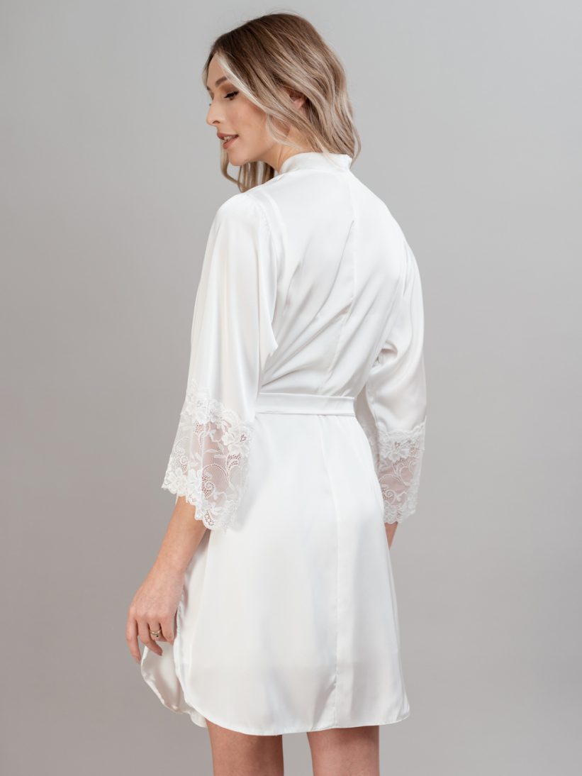 HALAT DE MIREASA RUTH