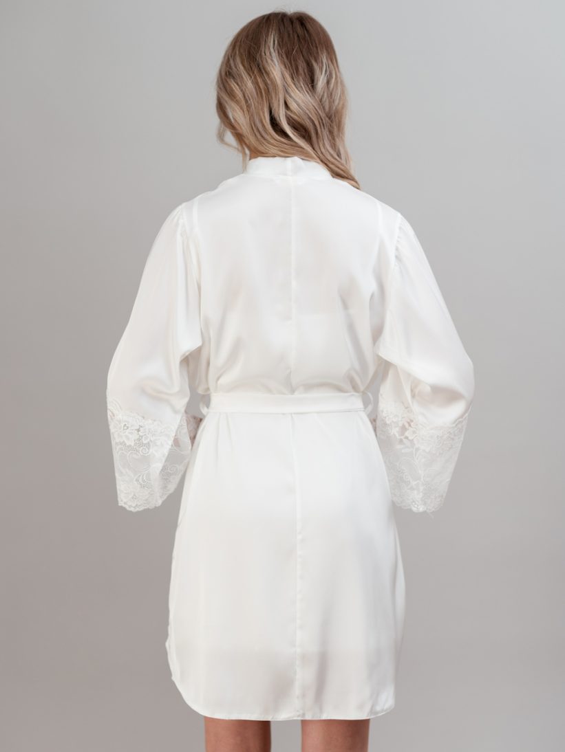 HALAT DE MIREASA RUTH