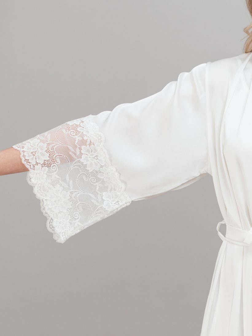 HALAT DE MIREASA RUTH