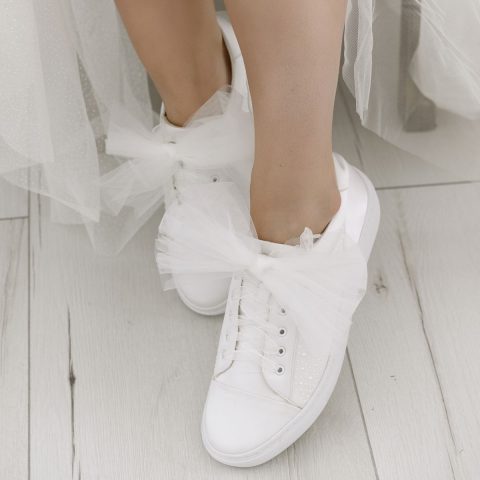 NINA TENISI DE MIREASA