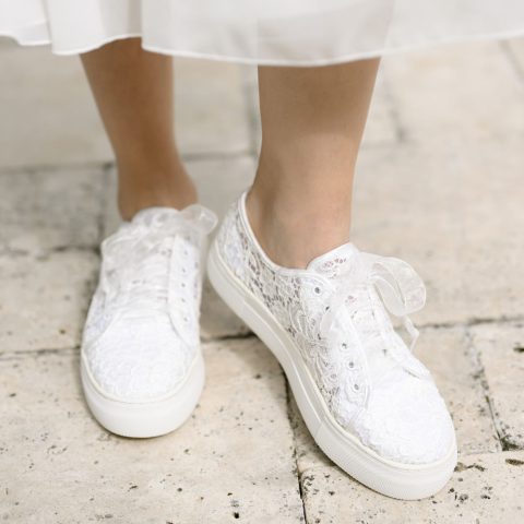 NOREEN TENISI CU PLATFORMA MIREASA