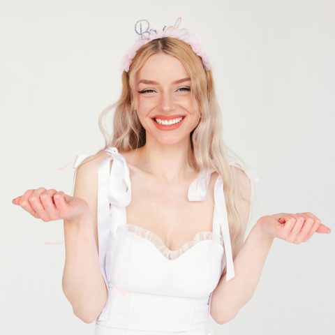 BENTITA BRIDE CU TULLE ROZ