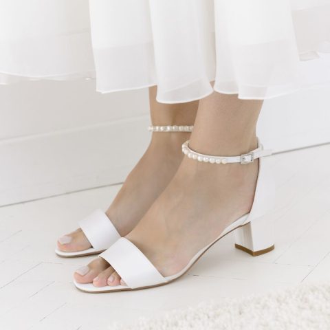 BEATRICE SANDALE DE MIREASA