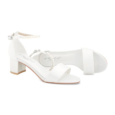 BEATRICE SANDALE DE MIREASA