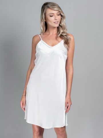 FUROU MATASE CU PERLE LIDIA ()