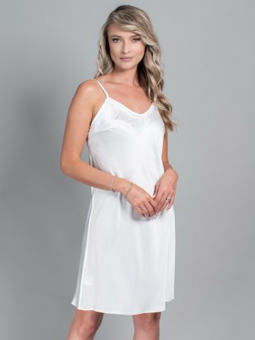 FUROU MATASE CU PERLE LIDIA ()