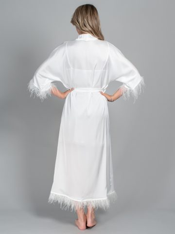 HALAT LUNG DE MIREASA CU PENE ODETTE ()