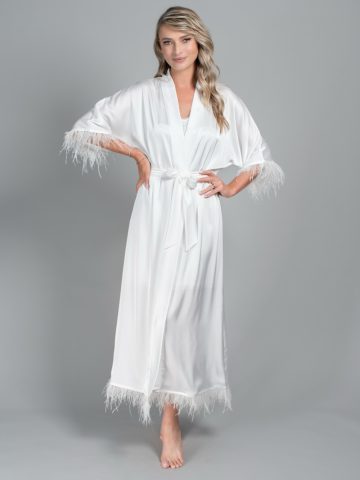 HALAT LUNG DE MIREASA CU PENE ODETTE ()