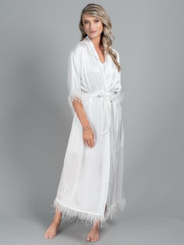 HALAT LUNG DE MIREASA CU PENE ODETTE ()