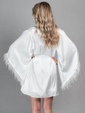 HALAT MIREASA CU PENE EDITH ()