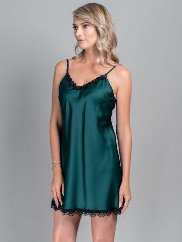 FUROU CHRISTINE VERDE ()