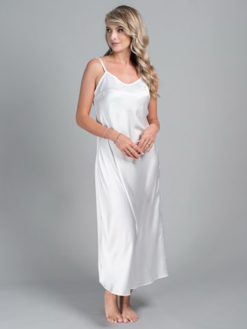 FUROU LUNG MIREASA MONIKA ()