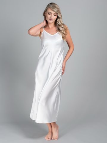 FUROU LUNG MIREASA MONIKA ()