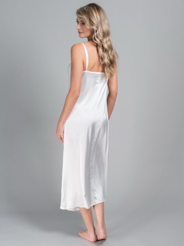 FUROU LUNG MIREASA MONIKA ()