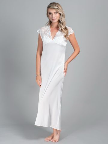 FUROU MIREASA ANAIS ()