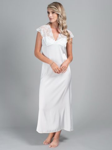 FUROU MIREASA ANAIS ()