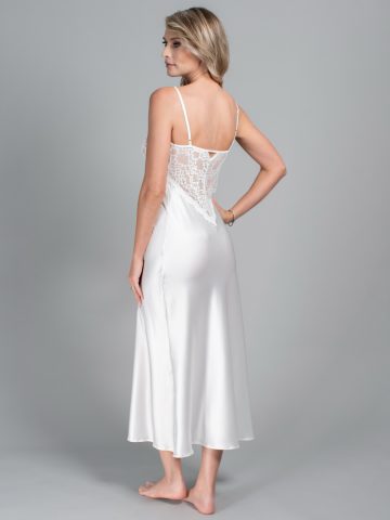 FUROU MIREASA LUNG KARINA ()