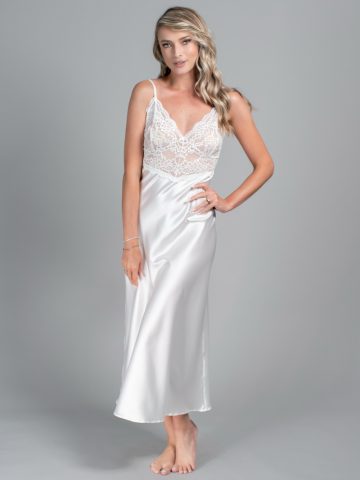 FUROU MIREASA LUNG KARINA ()