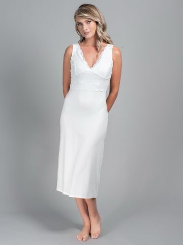 FUROU MIREASA VISCOZA NICOLE ()